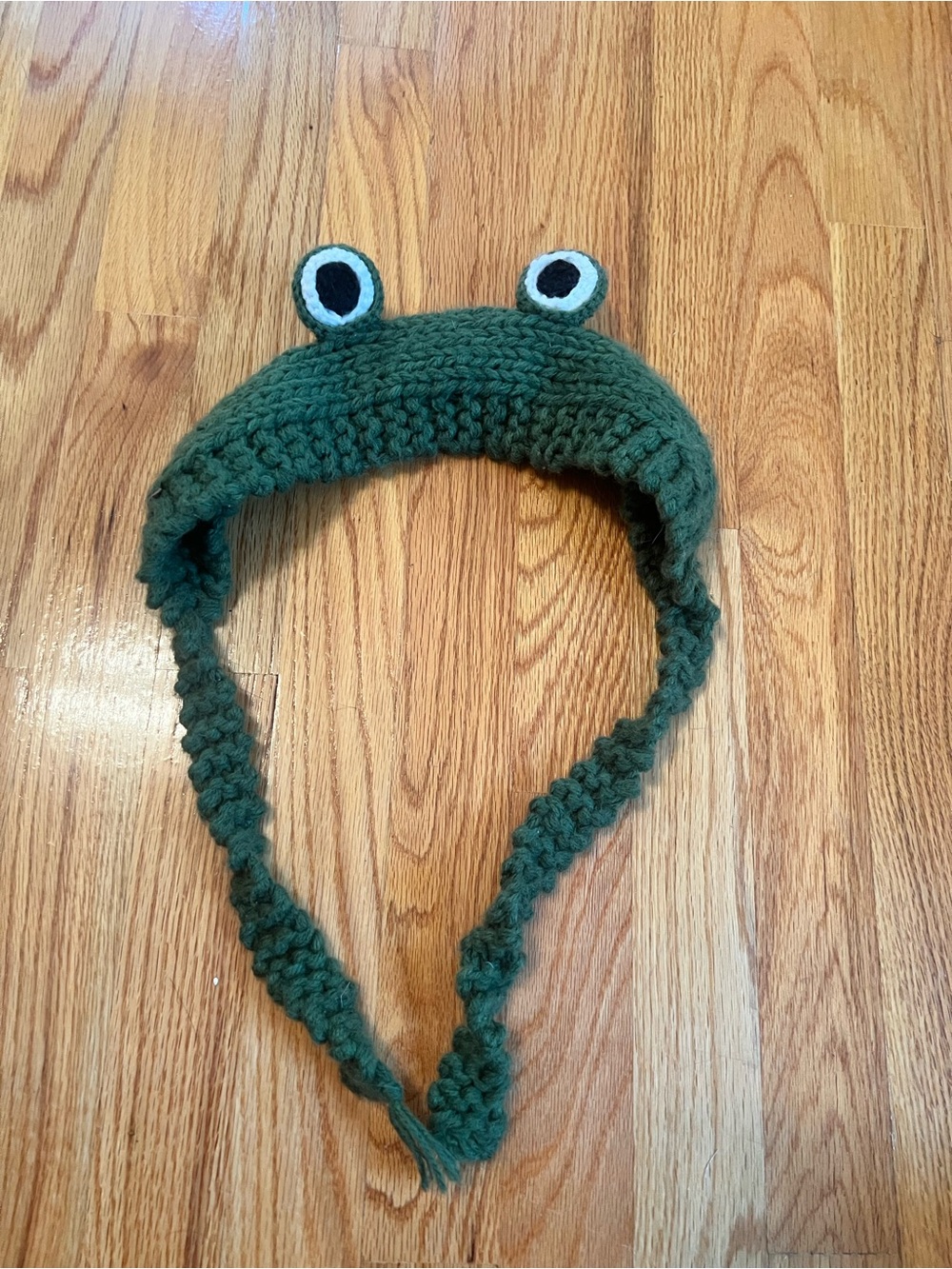 Kids Green Frog Earflap Knit Hat